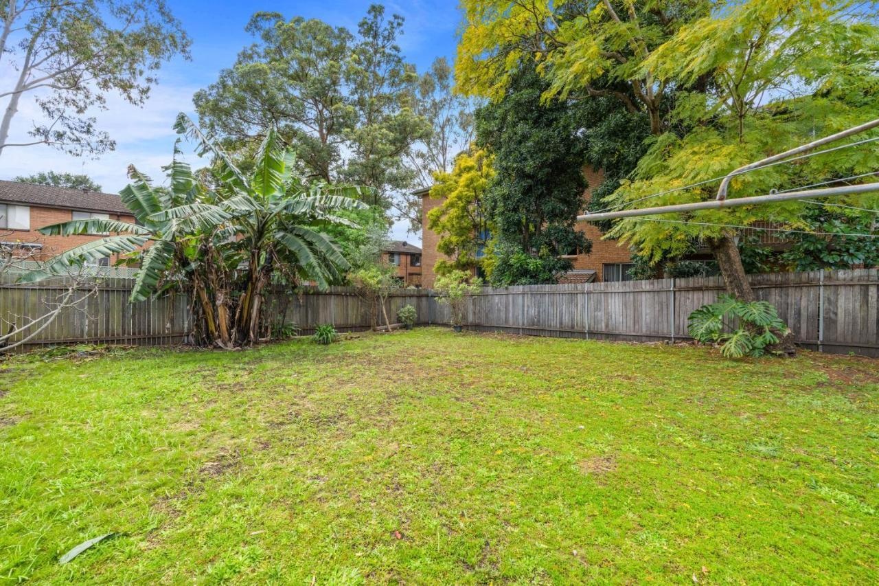 Burwood New 2 Bedroom 2 Bath Apt Free Parking シドニー エクステリア 写真